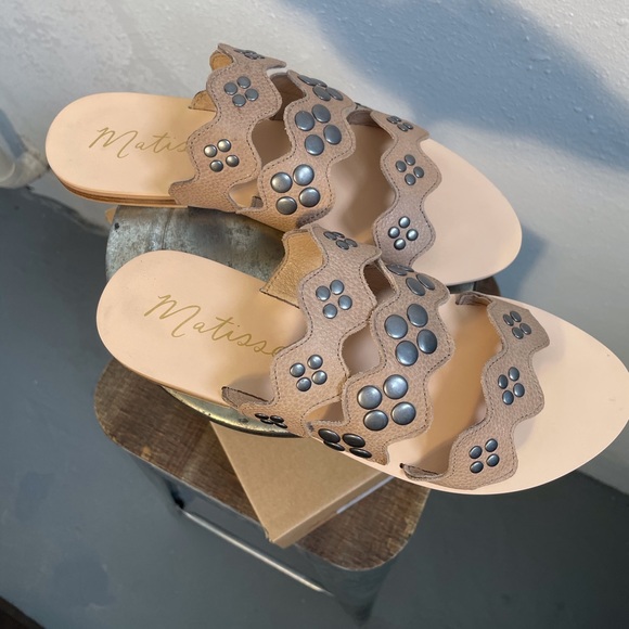 Matisse Shoes - Embellished Leather slide sandals by Matisse 8 Med